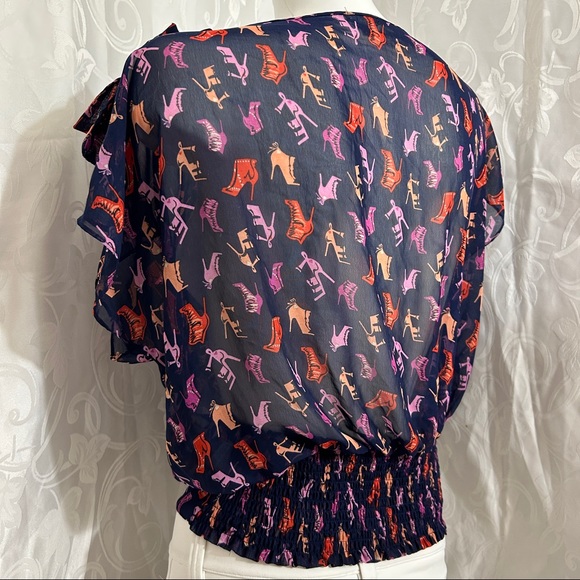 Charlotte Sheer Navy High Heel Motif Cap SleeveTop - Picture 6 of 8